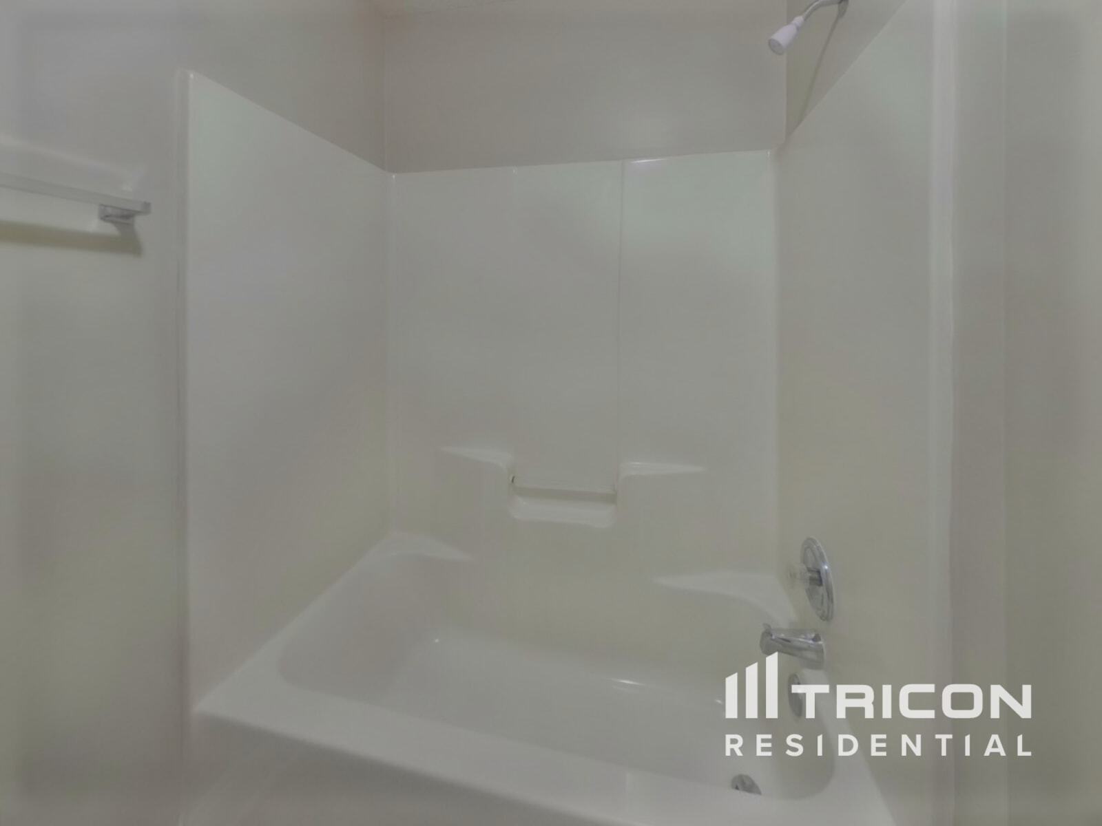 Building Photo - 189 Park Pl Dr