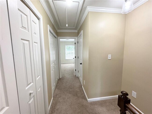Building Photo - 84 Mt Vernon Cir