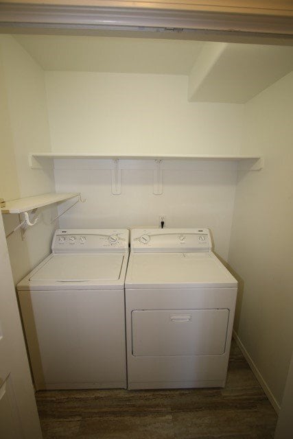 Building Photo - 3 Bedroom Condo close to JBER!