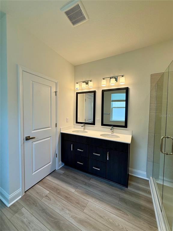 Building Photo - 53 Signet Cir