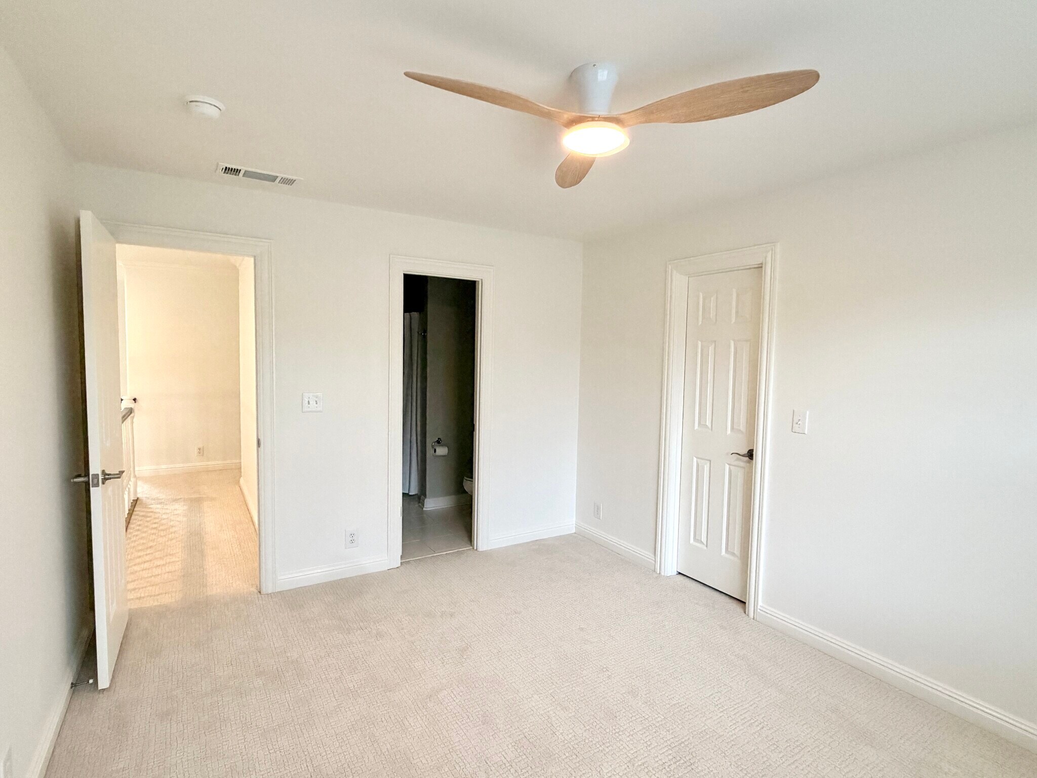 Building Photo - 5304 Wolfpen Woods Dr.