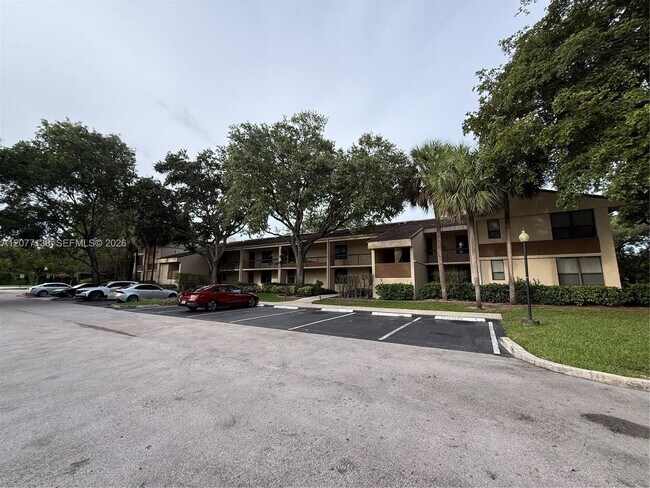 Building Photo - 40 NW 76th Ave