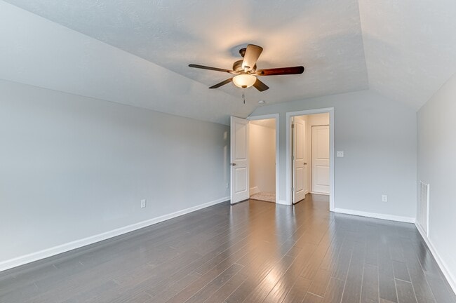 Building Photo - 5107 Heathbrook Dr