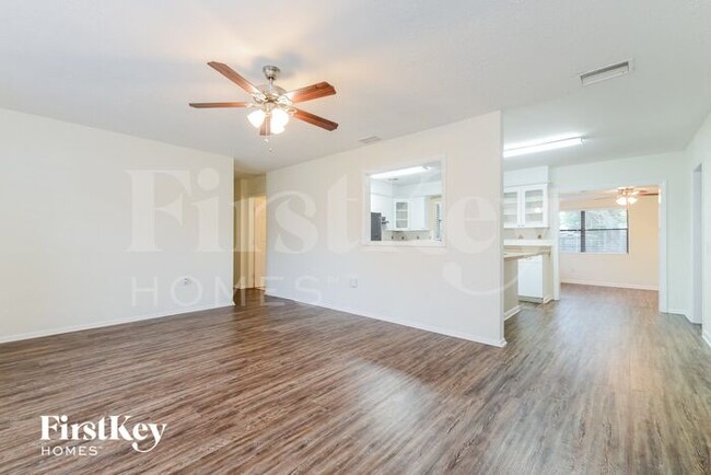 Building Photo - 3404 28th St W