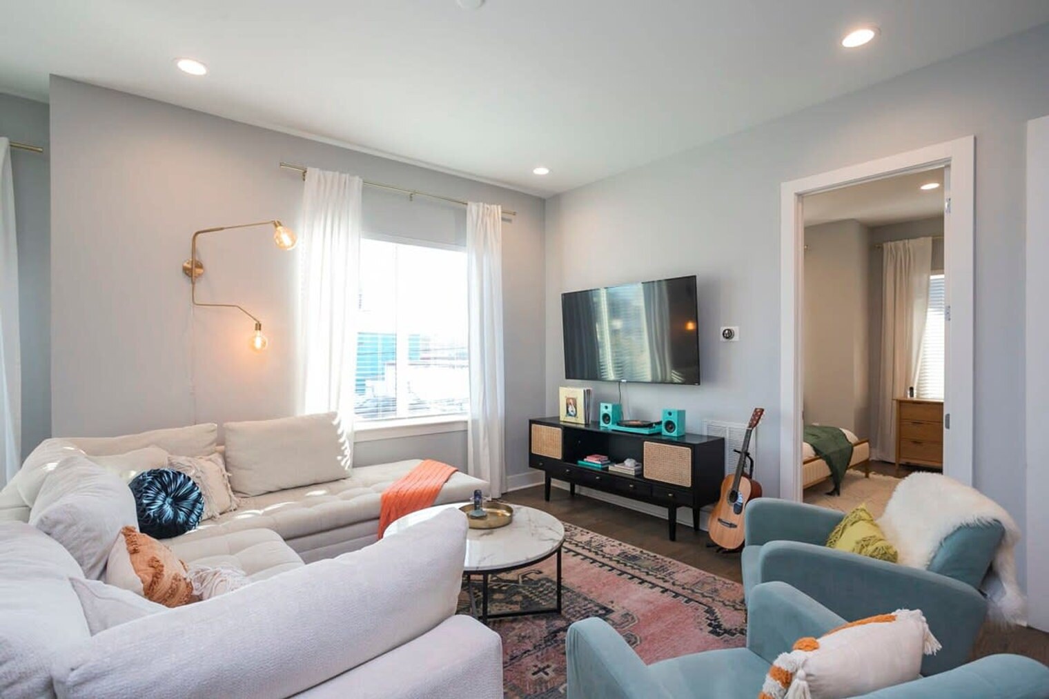 Building Photo - 1035 Scovel St