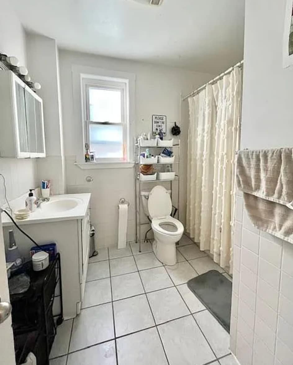 Building Photo - 83 Wensley St