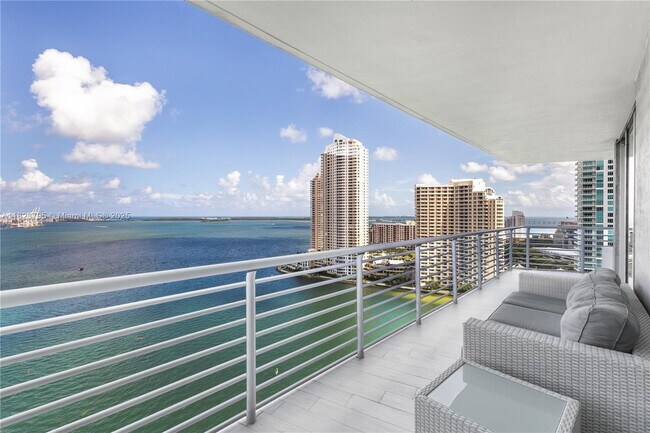 Building Photo - 335 S Biscayne Blvd