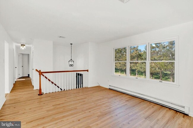 Building Photo - 5400 Curly Hill Rd