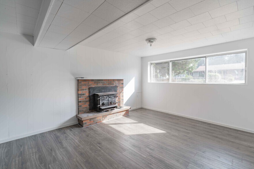 Building Photo - 6015 138th St SE