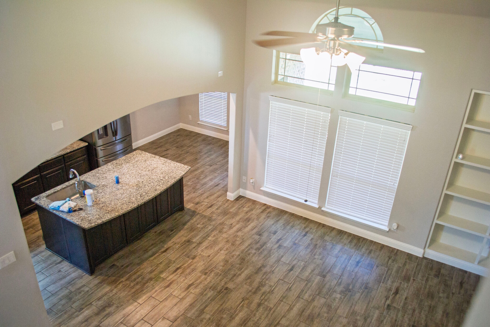 Building Photo - 1421 Baynes Dr