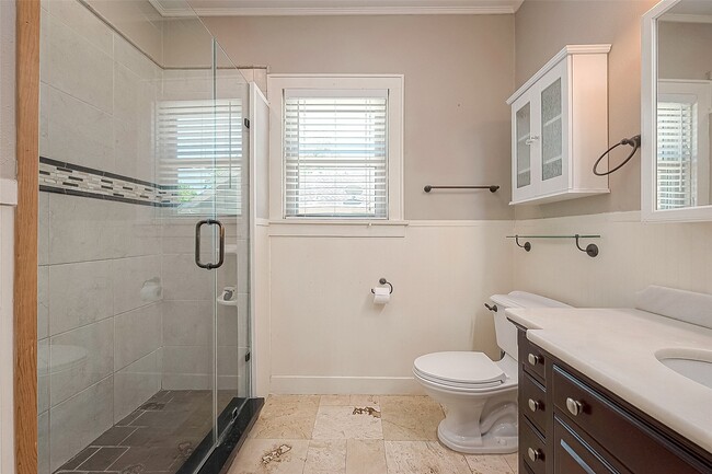 Building Photo - 1309 2nd St