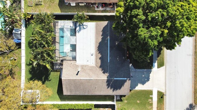Building Photo - 308 Hammock Dr