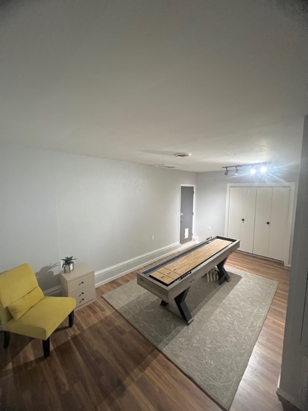 Building Photo - 4813 Bermuda Cir