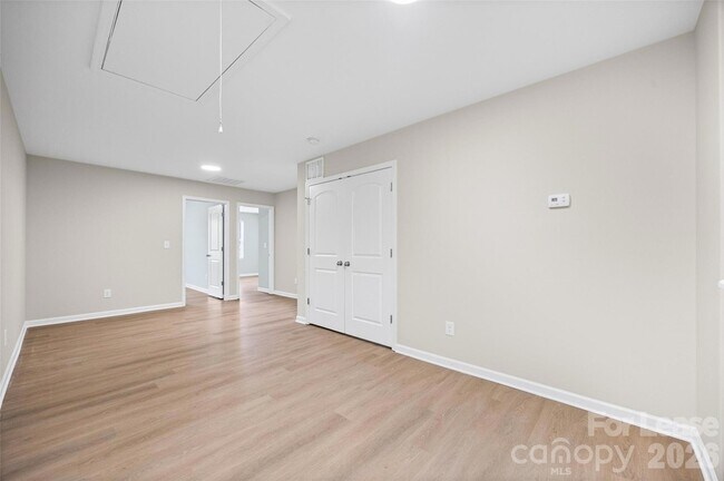 Building Photo - 9612 Brackenview Ct