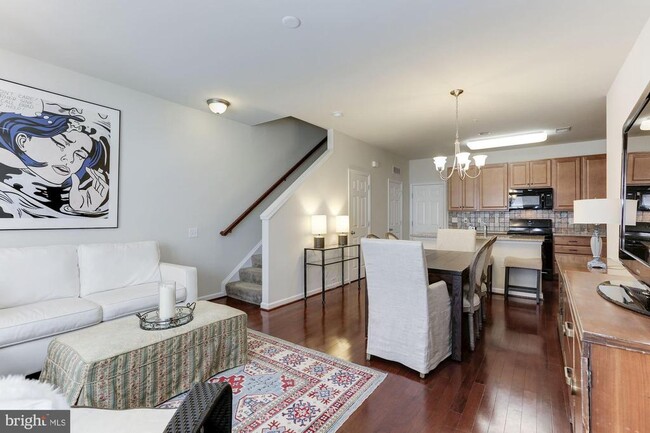 Building Photo - 20586 Geddes Terrace