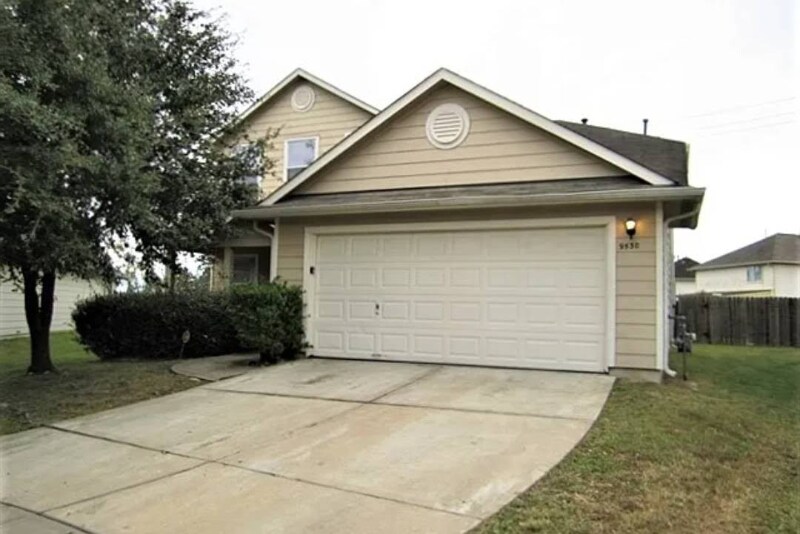 Primary Photo - 9530 Belleclaire Ln