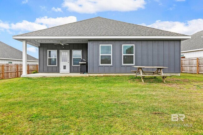 Building Photo - 13164 Shoshoney Cir