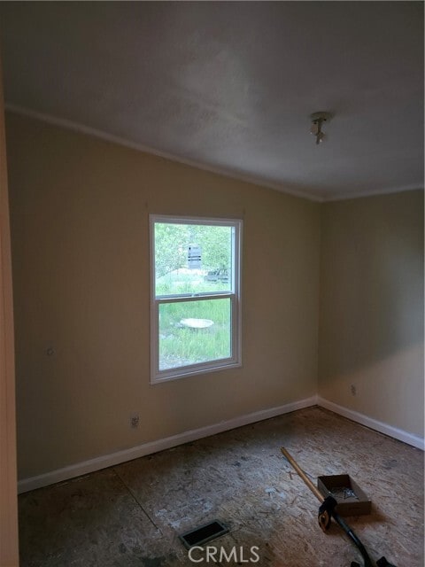 Building Photo - 43709 Lake Hughes Rd
