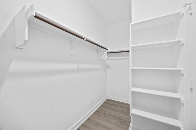 Building Photo - 129 Cupreata Ln