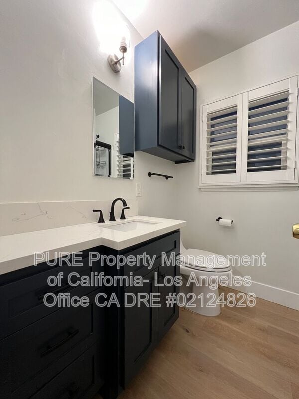 Building Photo - 1910 W 94th Pl