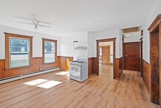 Building Photo - 25 Perkins St