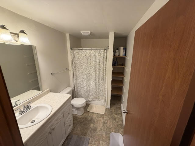 Building Photo - 377 Westbrook Dr