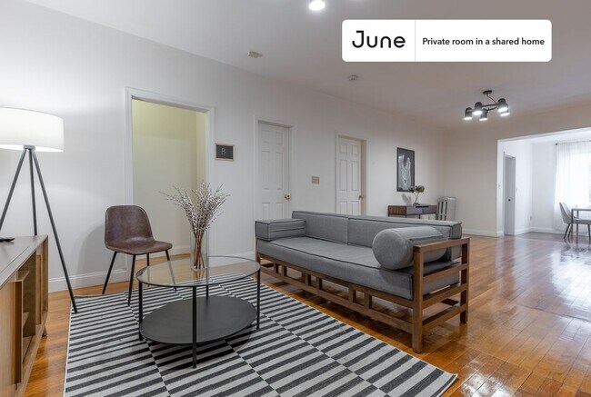 Building Photo - Room in Shared 4 bed/2 bath home