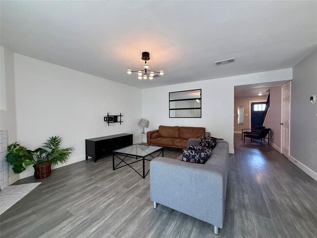 Building Photo - 12952 Dionysus Dr