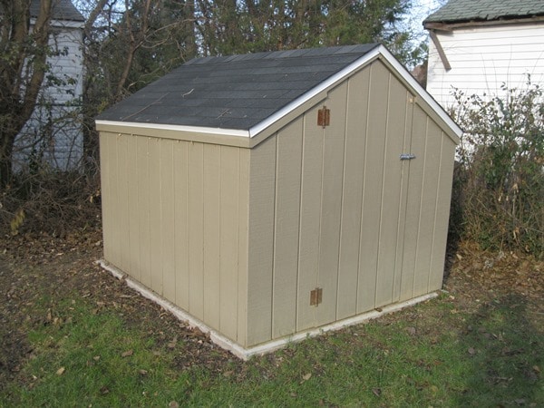 Building Photo - 14999 Lincoln Ave