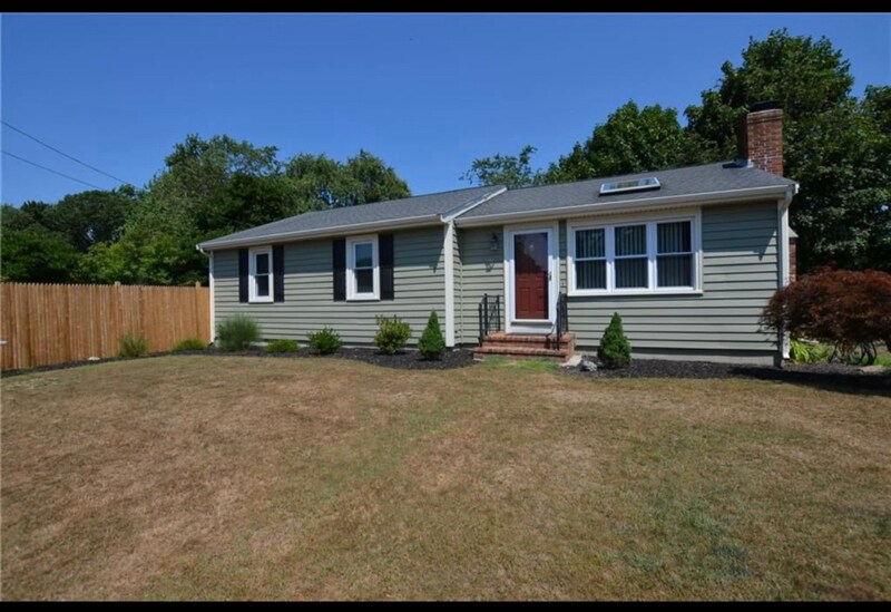 Primary Photo - 6 Sterling Dr