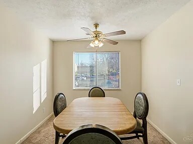 Building Photo - 2050 Woodtrail Dr