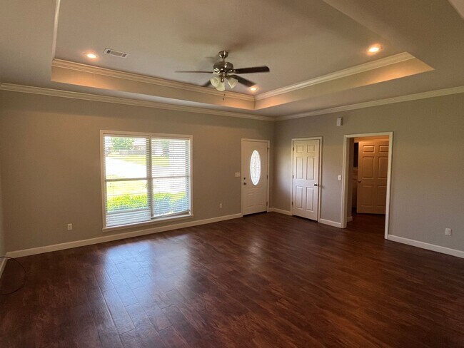 Building Photo - 5 Bluefish Ct