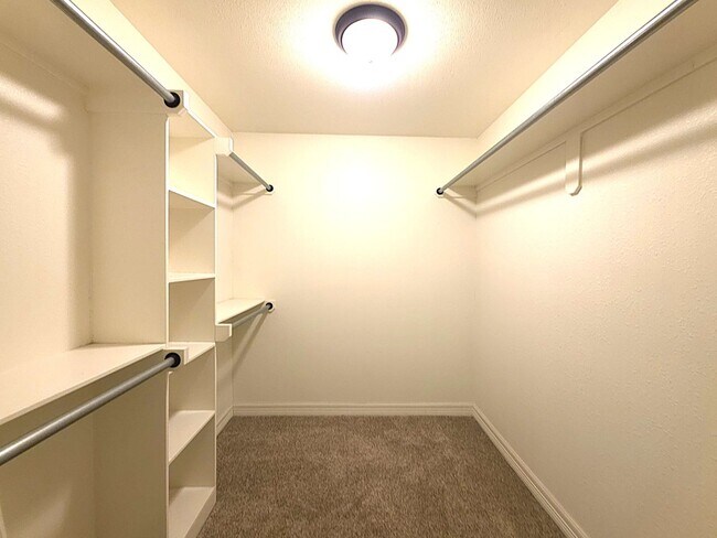 Building Photo - Ready to Move Into Your Dream Rental Home?