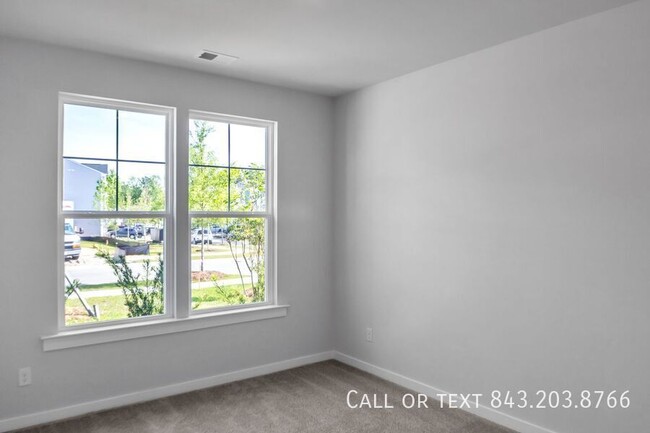 Building Photo - 1051 Old Cypress Run