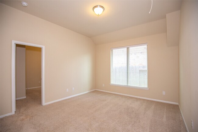 Building Photo - 311 Lockridge Hill Ln