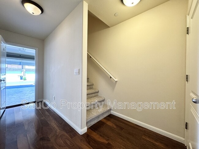 Building Photo - 2858 SW Tranquility Terrace