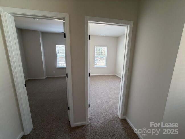 Building Photo - 9717 Misenheimer Rd