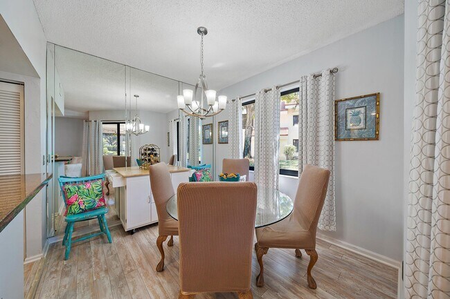 Building Photo - 401 Sea Oats Dr