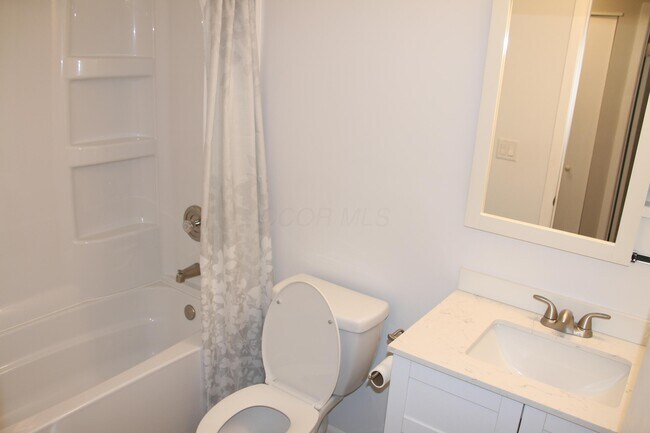 Building Photo - 3159 Alderridge Ct