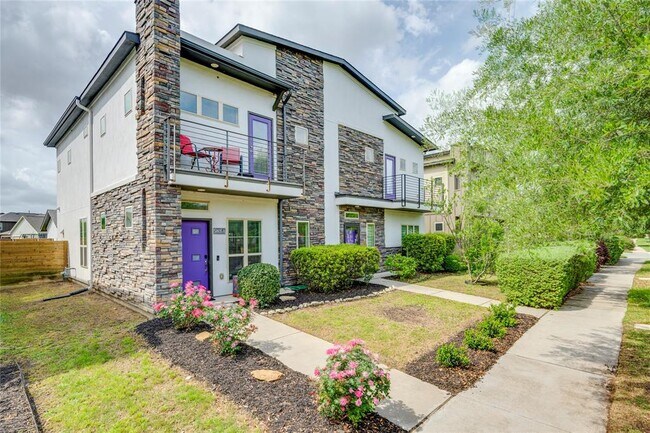 Building Photo - 5805 Charles Merle Dr.