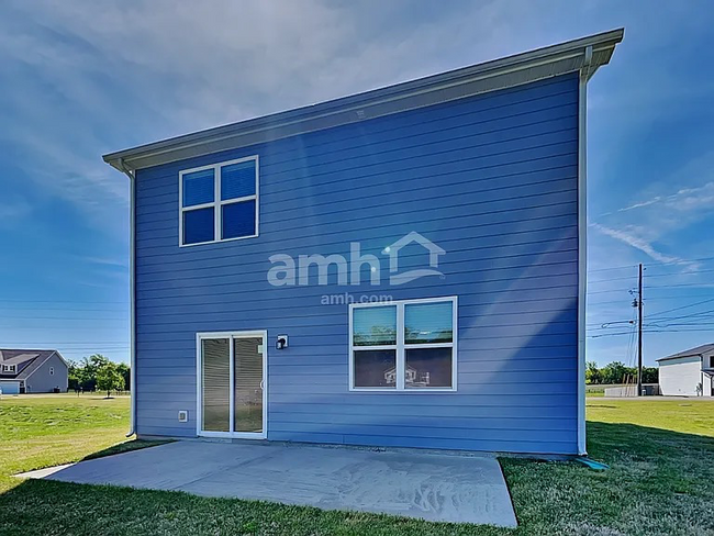 Building Photo - 601 Drema Ct