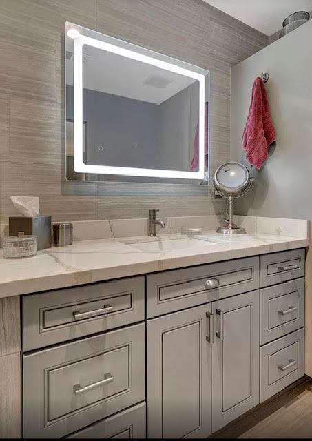 Building Photo - Arcadia Light Furnished Charmer with  Treehouse!!