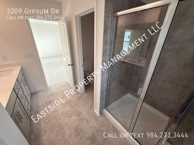 Building Photo - 3209 Gypsum Dr