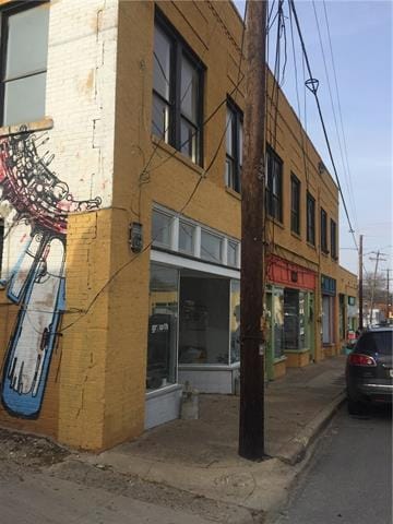 Primary Photo - 411-A N Tyler St