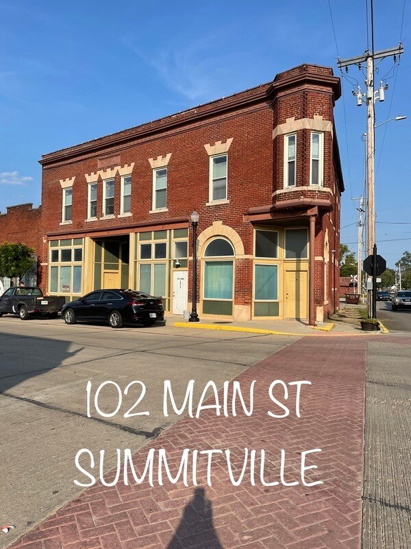 Building Photo - 102 N Main St