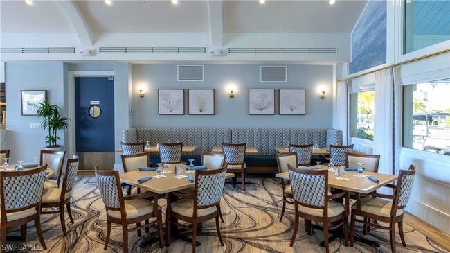 Building Photo - 11384 Quail Village Way