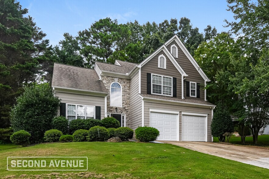 Building Photo - 5031 Wesleyan Dr
