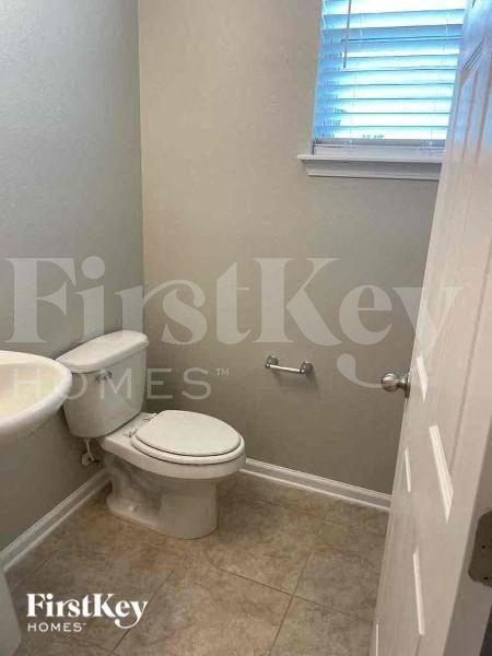 Building Photo - 13668 Chipperfield Ln