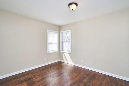 Building Photo - Renovated 5 Bedroom 2.5 Bath home