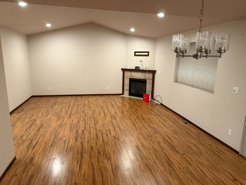 Building Photo - 3501 Springbrook Ln